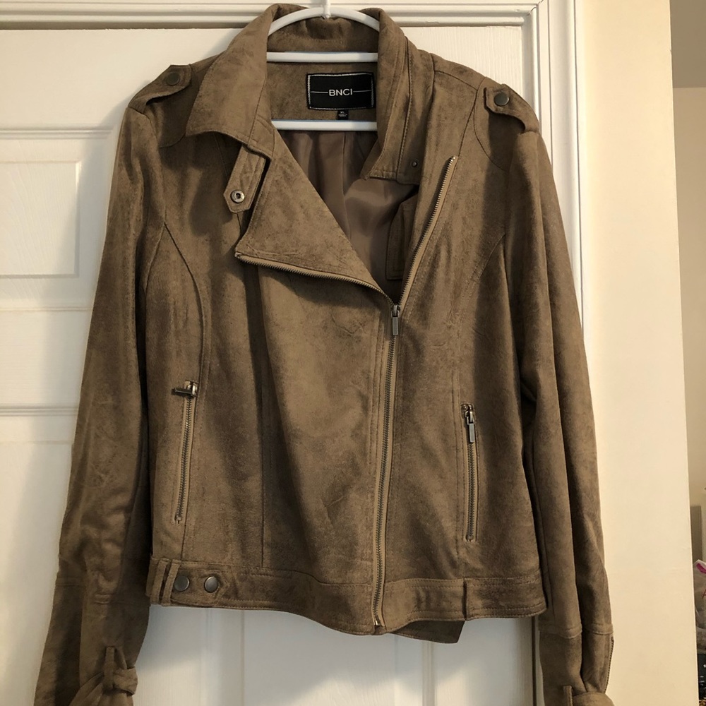 Motorcycle jacket